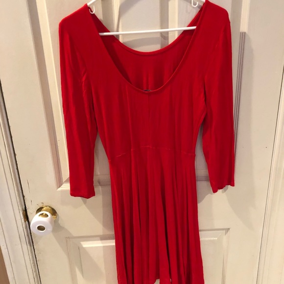 Express Women’s Dress - Picture 2 of 3